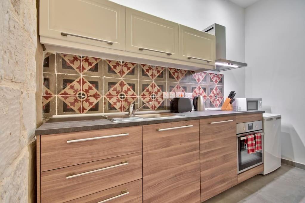 Vallettastay Old Lodge Apartment 1 Luaran gambar